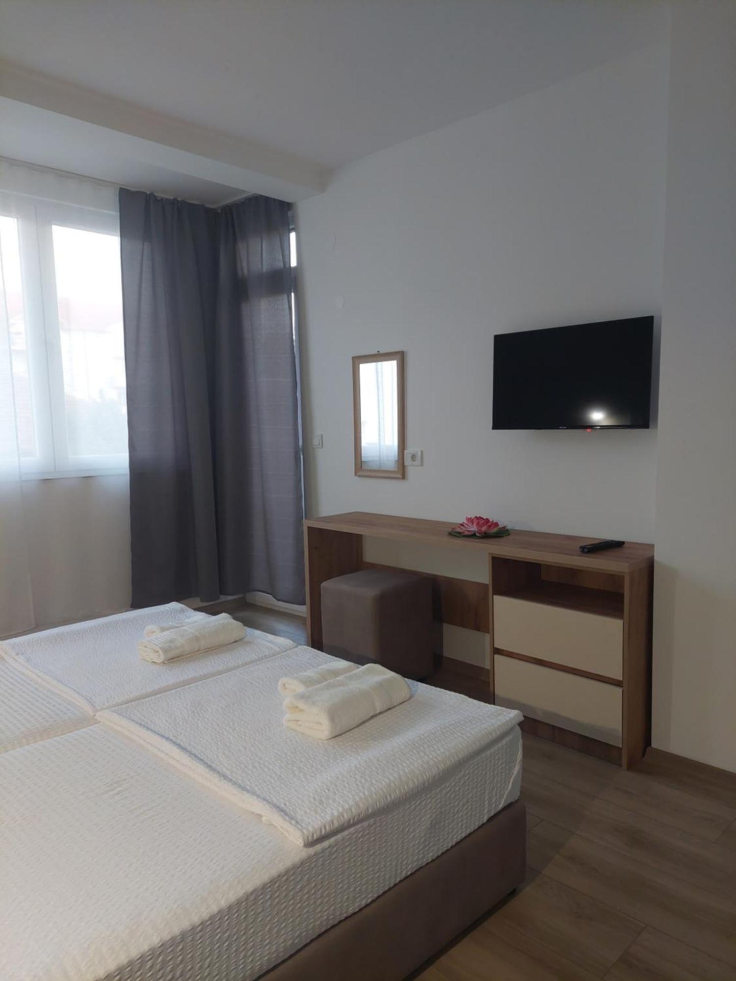 Lotos Apartments Struga Exterior photo