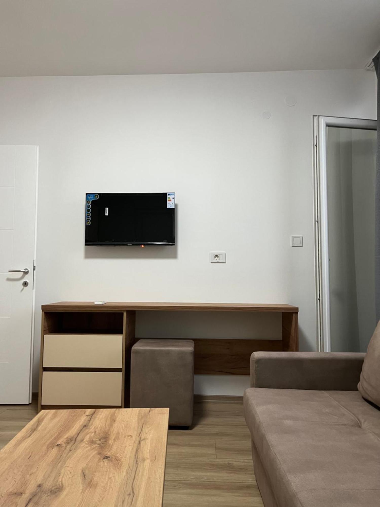 Lotos Apartments Struga Exterior photo